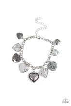 Load image into Gallery viewer, garden-hearts-white-p9wh-wtxx-169iv