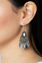 Load image into Gallery viewer, Paparazzi Galapagos Glamping - White Earrings