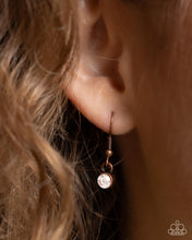 Load image into Gallery viewer, Paparazzi Sunburst Surprise - Copper Necklace