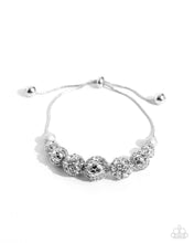 Load image into Gallery viewer, Paparazzi Steampunk Season - White Bracelet