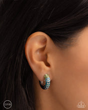Load image into Gallery viewer, Paparazzi Ombré Observer - Blue Earrings