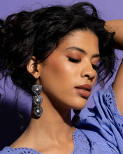 Load image into Gallery viewer, Paparazzi Vintage Allure - White Earrings