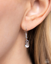 Load image into Gallery viewer, Paparazzi Compass Cadenza - Pink Necklace