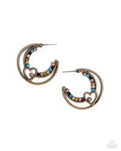 Load image into Gallery viewer, Paparazzi Sympathetic Sweetheart - Brass Earrings