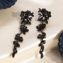 Load image into Gallery viewer, Paparazzi Generous Garden - Brass Earrings