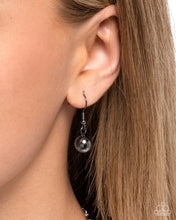 Load image into Gallery viewer, Paparazzi Unrivaled Edge - Black Necklace