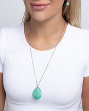 Load image into Gallery viewer, Paparazzi Stony Status - Green Necklace