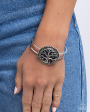 Load image into Gallery viewer, Paparazzi I Speak for the Trees - Multi Bracelet
