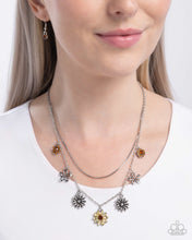 Load image into Gallery viewer, Paparazzi Glinting Garden - Yellow Necklace