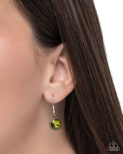 Load image into Gallery viewer, Paparazzi Ribbon Reveal - Green Necklace