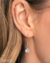 Load image into Gallery viewer, Paparazzi Notorious Nomad / Free-Spirited Fable - White Set