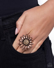 Load image into Gallery viewer, Paparazzi Sunflower Setting - Copper Ring