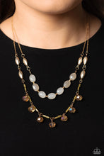 Load image into Gallery viewer, Paparazzi Sheen Season - Gold Necklace