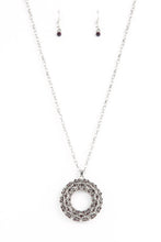 Load image into Gallery viewer, Paparazzi Wintry Wreath - Purple Necklace