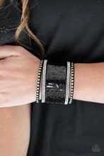 Load image into Gallery viewer, Paparazzi MERMAIDS Have More Fun - Black Bracelet
