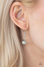 Load image into Gallery viewer, Paparazzi Chroma Drama - Black Necklace