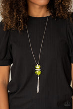 Load image into Gallery viewer, Paparazzi Runway Rival - Green Necklace