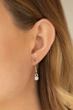 Load image into Gallery viewer, Paparazzi Vintage Royale - White Necklace