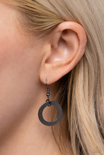 Load image into Gallery viewer, Paparazzi Uptown Links - Black Necklace