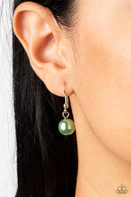 Load image into Gallery viewer, Paparazzi The Top TENACIOUS - Green Necklace
