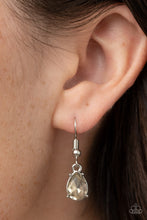 Load image into Gallery viewer, Paparazzi Floral Fashion Show - Brown Necklace