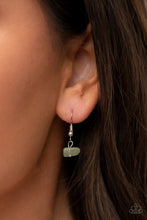 Load image into Gallery viewer, Paparazzi Listen to Your Soul - Green Necklace