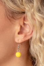 Load image into Gallery viewer, Paparazzi Summer Splash - Yellow Necklace