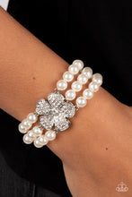 Load image into Gallery viewer, Paparazzi Park Avenue Orchard - White Bracelet