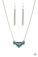 Load image into Gallery viewer, Paparazzi Flash of Fringe - Green Necklace