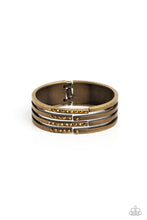 Load image into Gallery viewer, Paparazzi Labyrinth Lure - Brass Bracelet