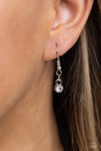 Load image into Gallery viewer, Paparazzi Captivating Contrast - Silver Necklace