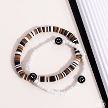 Load image into Gallery viewer, Paparazzi Tabloid Talent - Black Bracelet