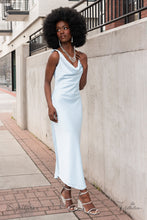 Load image into Gallery viewer, Paparazzi The Dana 2023 Zi Necklace