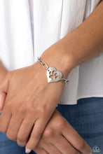 Load image into Gallery viewer, Paparazzi PAW-sitively Perfect - Silver Bracelet