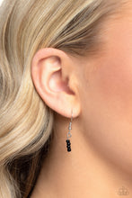 Load image into Gallery viewer, Paparazzi Smiling Showdown - Black Necklace