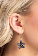 Load image into Gallery viewer, Paparazzi Free FLORAL - Pink Necklace