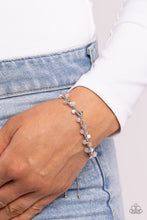 Load image into Gallery viewer, Paparazzi Show-Stopping Sass - Pink Bracelet