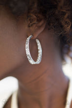 Load image into Gallery viewer, Paparazzi GLITZY By Association - White Earrings
