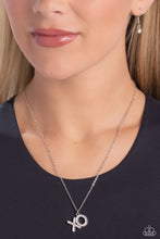 Load image into Gallery viewer, Paparazzi XO Showcase - White Necklace