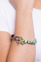 Load image into Gallery viewer, Paparazzi Daring Dragonfly - Green Bracelet