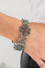 Load image into Gallery viewer, Paparazzi Royally Romantic/Regal Recognition/Majestic Makeover - Green Set