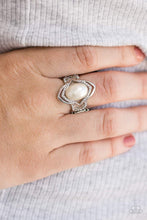 Load image into Gallery viewer, Paparazzi Positively Posh - White Ring
