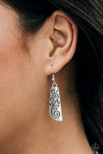 Load image into Gallery viewer, Paparazzi VINTAGE VAULT "Untamed" Silver Necklace &amp; Earring Set Paparazzi Jewelry
