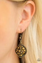 Load image into Gallery viewer, Paparazzi Princess Of Prestige - Brass Earrings
