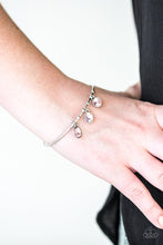 Load image into Gallery viewer, Paparazzi Sparkling Splendor - Pink Bracelet
