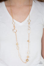 Load image into Gallery viewer, Paparazzi Too HAUTE To Handle - Gold Necklace
