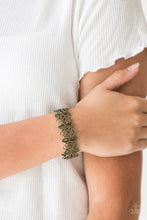 Load image into Gallery viewer, Paparazzi When Yin Met Yang - Brass Bracelet
