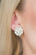 Load image into Gallery viewer, Paparazzi Par Pearl - White Earrings

