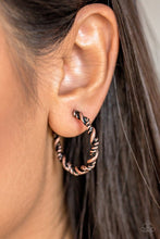 Load image into Gallery viewer, Paparazzi Plainly Panama - Copper Earrings
