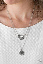 Load image into Gallery viewer, Paparazzi Gypsy Go-Getter - Black Necklace
